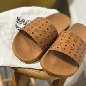 MCM Tan Logo Pattern Slides